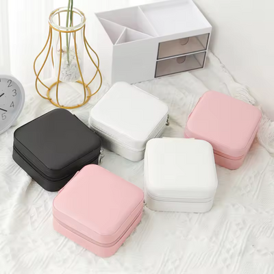 FREE Mini Jewellery Organizer Travelcase