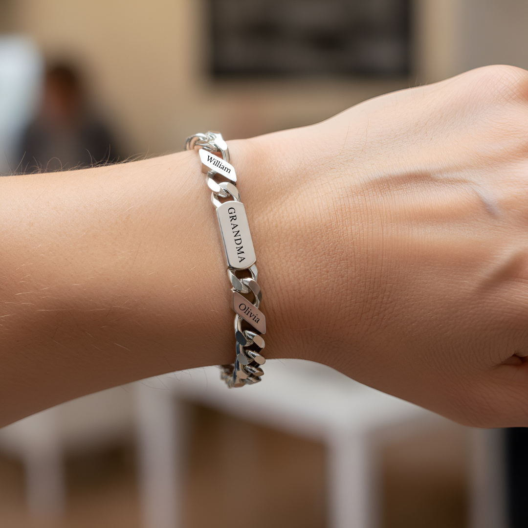 Personalised Family Link Bracelet | Grandma Edition