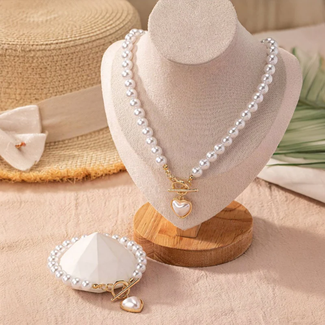 Women’s Pearl Heart Necklace Bracelet Set