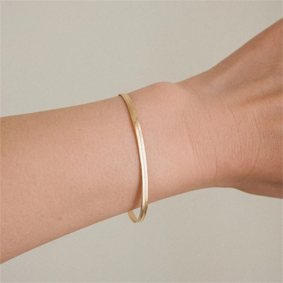 Women’s Herringbone Chain Bracelet