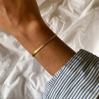 Women’s Herringbone Chain Bracelet