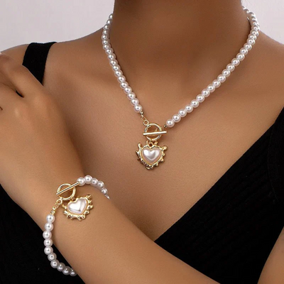Women’s Pearl Heart Necklace Bracelet Set
