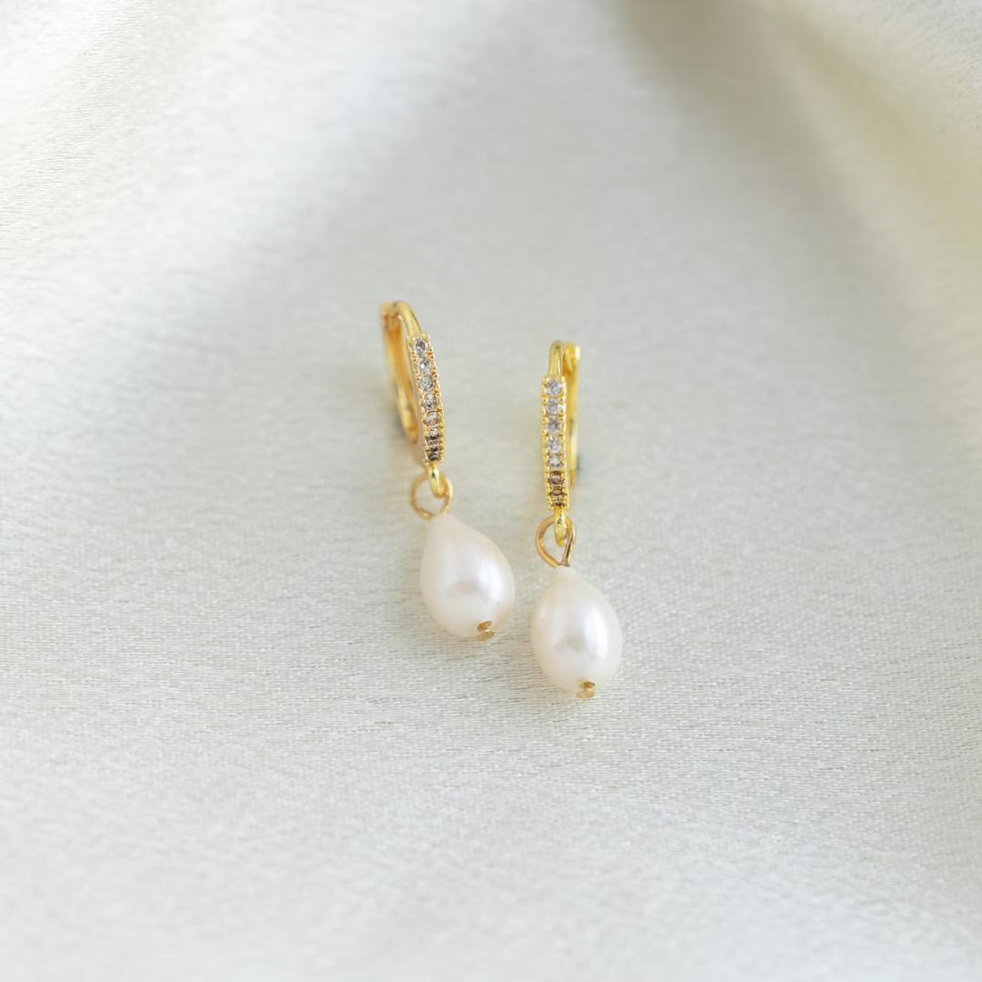 Women's Baroque Freshwater Pearl Hoop Earrings