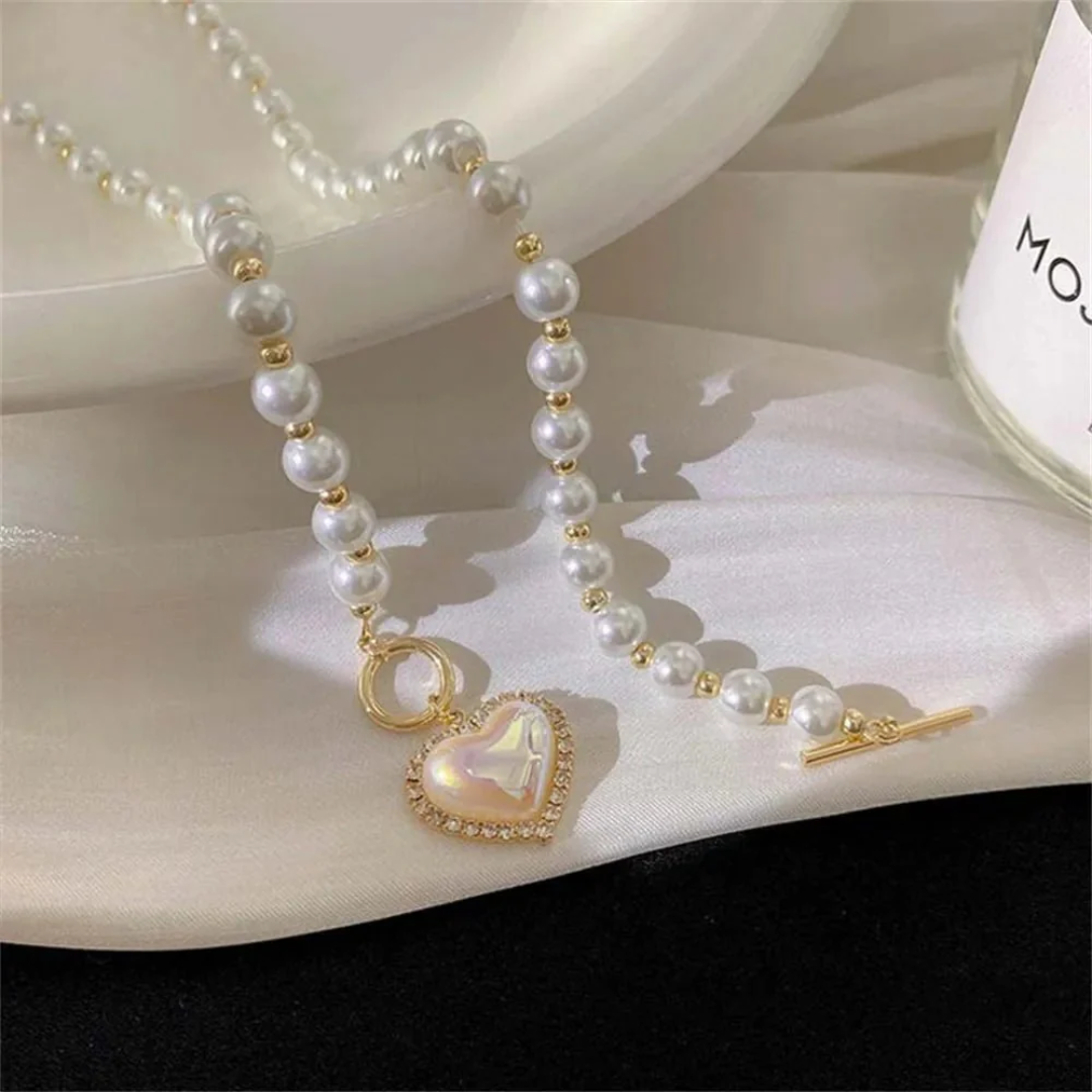 Women’s Pearl Heart Choker Necklace