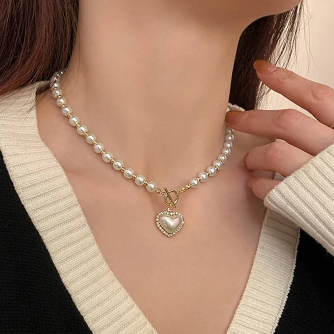 Women’s Pearl Heart Choker Necklace