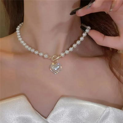 Women’s Pearl Heart Choker Necklace