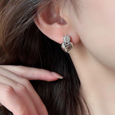 Women’s Cubic Zirconia Heart Stud Earrings